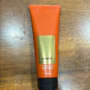 Bath & Body Works Amber Ultra Shea Body Cream  for men -Orange and Gold